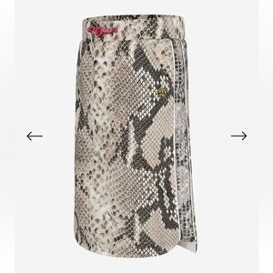 New Roberto Cavalli girls skirt with pockets, sequins, python snake print L 14
